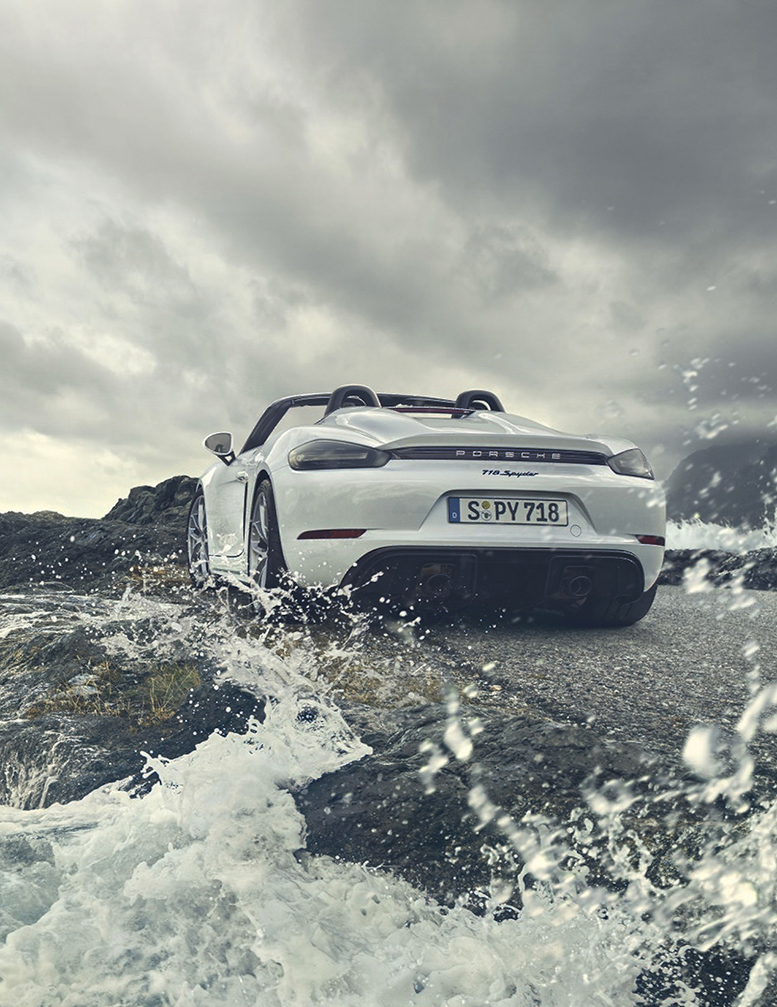 Torsten Klinkow, photographer, director, automotive, transportation, cgi, Hamburg, one-shots, natural environment, German photographer, productions, cars, landscapes, locations, Porsche, Seat, Audi, BMW, Mercedes
